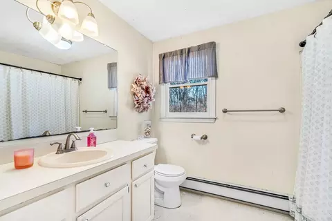 Bath - 6 Cobblestone Dr, Franklin, MA 02038 photo 2 of 2