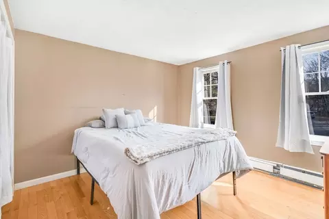 Bedroom - 6 Cobblestone Dr, Franklin, MA 02038 photo 3 of 9