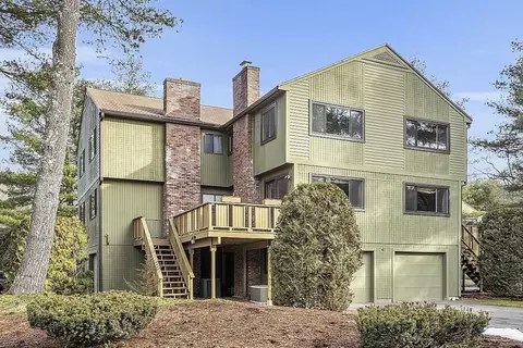 48 Treetop Park #48, Westborough, MA 01581