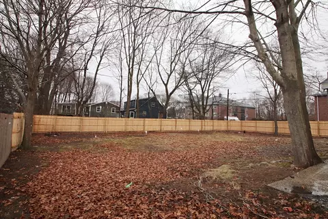 Exterior - 610 Cabot St, Beverly, MA 01915 photo 8 of 8