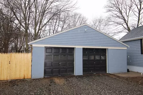 Exterior - 610 Cabot St, Beverly, MA 01915 photo 4 of 8