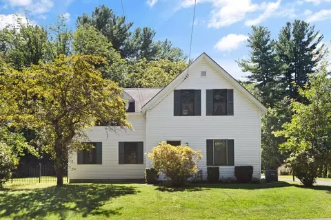 54 Pleasant St, Westford, MA 01886