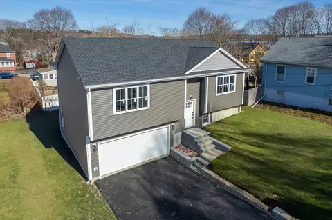 Exterior - 16 Adelle Circuit, Worcester, MA 01607 photo 2 of 4