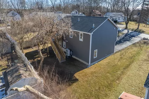 Exterior - 16 Adelle Circuit, Worcester, MA 01607 photo 3 of 4
