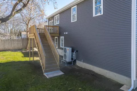 Exterior - 16 Adelle Circuit, Worcester, MA 01607 photo 4 of 4