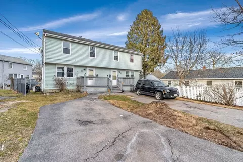 34-36 Silvia Ct, Hyde Park, MA 02136