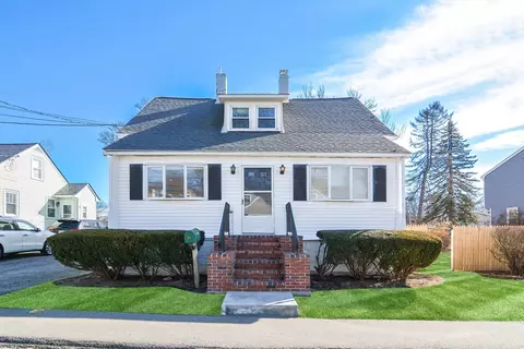 58 Holmes Rd, Dedham, MA 02026