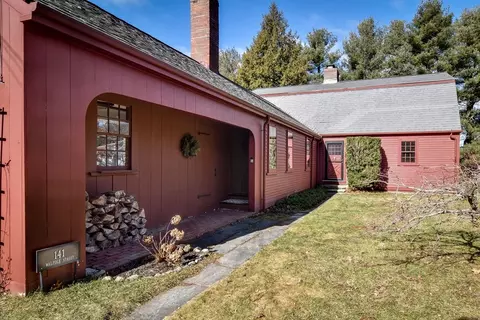 Exterior - 141 Walpole St, Dover, MA 02030 photo 6 of 8