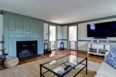 Living - 141 Walpole St, Dover, MA 02030 photo 3 of 9