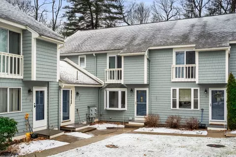14 Acadia Kimball Rd #14, Amesbury, MA 01913