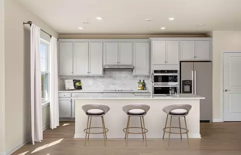 2 Winslow Ln #207, Grafton, MA 01536