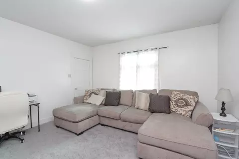 Living - 1402-1404 Worcester St, Springfield, MA 01151 photo 4 of 5