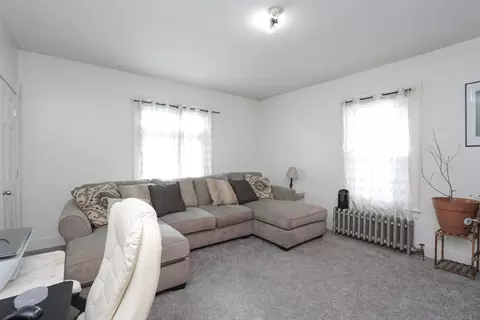 Living - 1402-1404 Worcester St, Springfield, MA 01151 photo 3 of 5