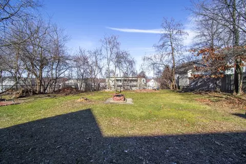Exterior - 1402-1404 Worcester St, Springfield, MA 01151 photo 7 of 8