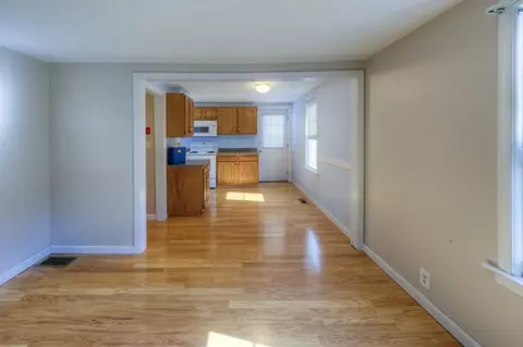 Kitchen - 21 Marchioness Rd, Springfield, MA 01129 photo 3 of 3
