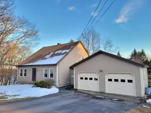103 Highland St, Gardner, MA 01440