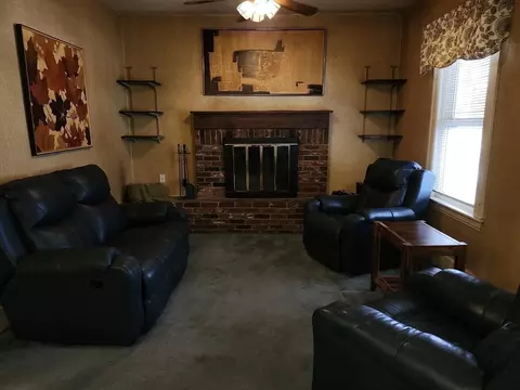 Living - 6 Pioneer Rd, Worcester, MA 01604 photo 2 of 3
