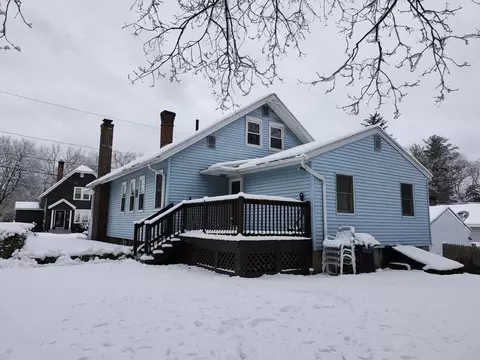 Exterior - 6 Pioneer Rd, Worcester, MA 01604 photo 11 of 14