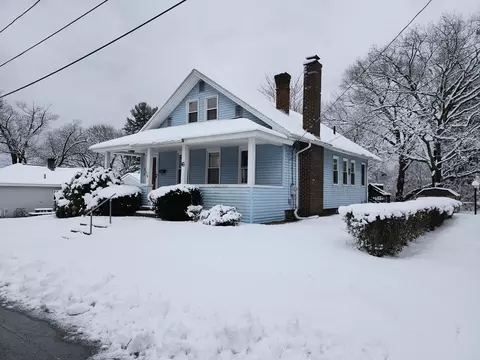 Exterior - 6 Pioneer Rd, Worcester, MA 01604 photo 4 of 14