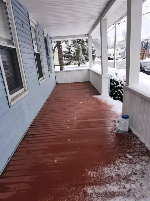 Exterior - 6 Pioneer Rd, Worcester, MA 01604 photo 5 of 14