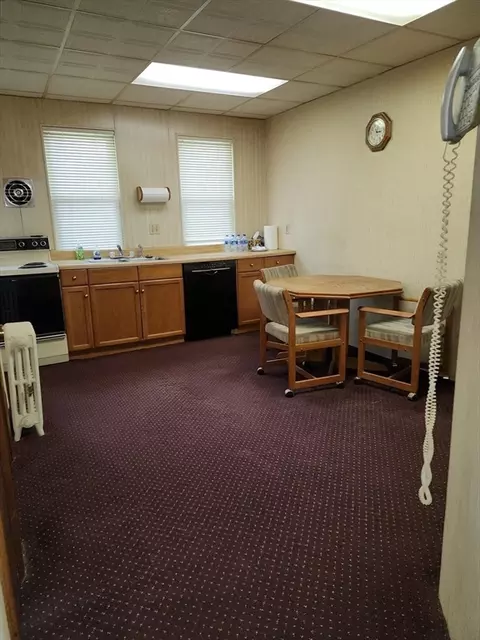Dining - 6 Pioneer Rd, Worcester, MA 01604 photo 4 of 4