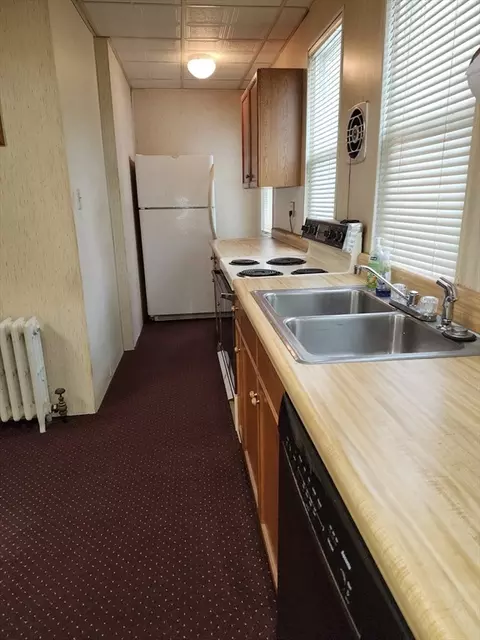 Kitchen - 6 Pioneer Rd, Worcester, MA 01604 photo 1 of 1