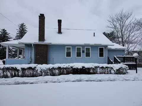 Exterior - 6 Pioneer Rd, Worcester, MA 01604 photo 7 of 14
