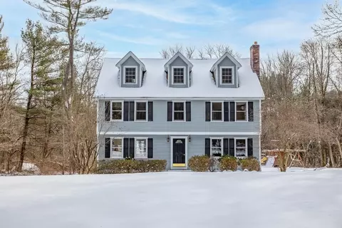 83 Forest Park Dr, Carlisle, MA 01741