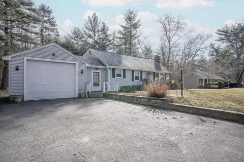 310 South St, West Bridgewater, MA 02379