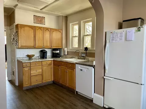 2 Myrtle St, Athol, MA 01331 photo 2