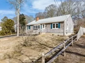 114 Straightway, Barnstable, MA 02601