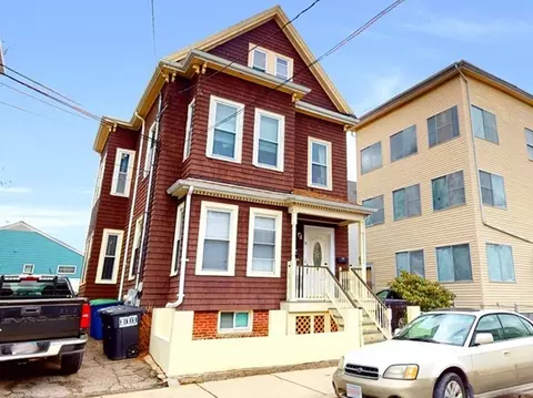 18 Morton St, Somerville, MA 02145