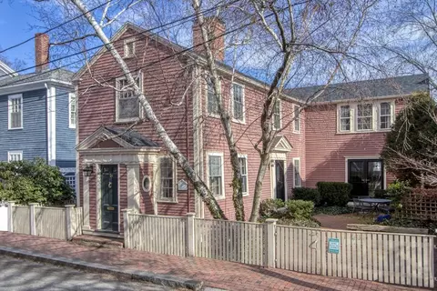 1 12 Cambridge St, Salem, MA 01970