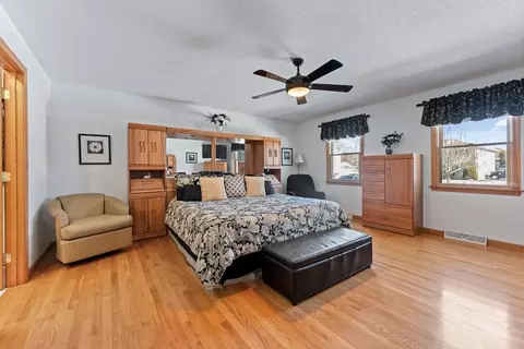 Bedroom - 52 Access Rd, Chicopee, MA 01020 photo 1 of 8