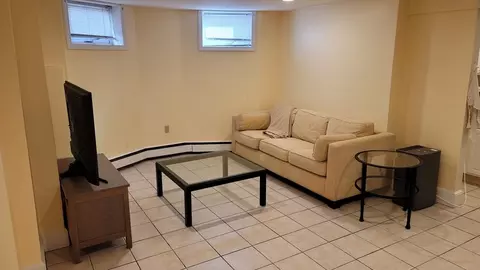15-17 Wadsworth St, Boston, MA 02134