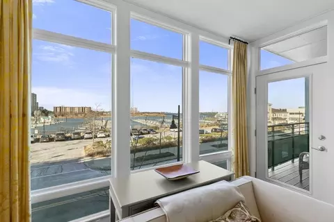 Living - 23 Shipyard Dr #202, Hingham, MA 02043 photo 11 of 12