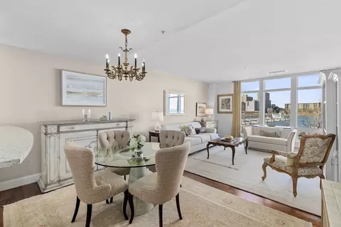 23 Shipyard Dr #202, Hingham, MA 02043