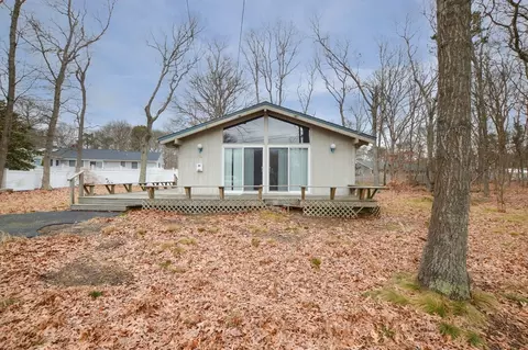 64 Portside Cir, Falmouth, MA 02536