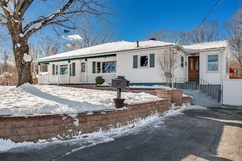 Exterior - 30 Saybrook Rd, Worcester, MA 01604 photo 7 of 7