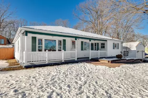 30 Saybrook Rd, Worcester, MA 01604