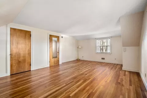 Living - 27 Sunset Dr, Framingham, MA 01701 photo 5 of 5