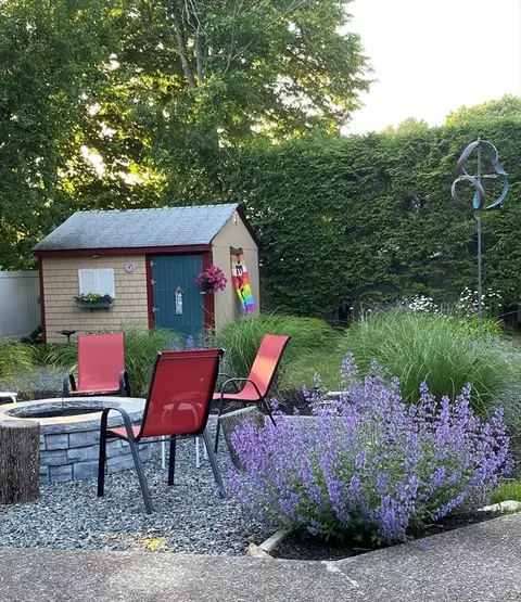Exterior - 3 Meadows Ave, Canton, MA 02021 photo 6 of 8