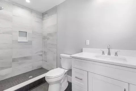 Bath - 248 Harris Ave, Needham, MA 02492 photo 3 of 5