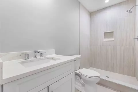 Bath - 248 Harris Ave, Needham, MA 02492 photo 5 of 5