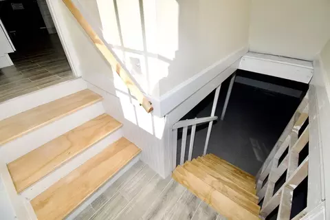 Entry Way - 158 Gilbert Ave, Springfield, MA 01119 photo 4 of 4