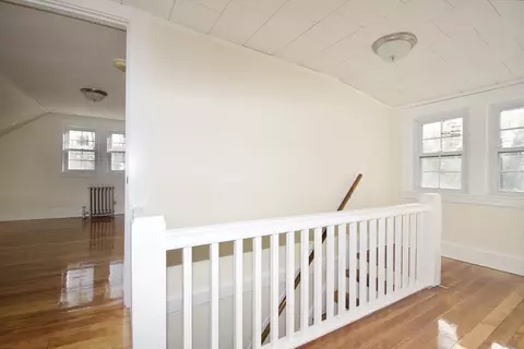 Entry Way - 158 Gilbert Ave, Springfield, MA 01119 photo 2 of 4
