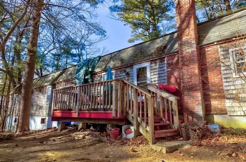 109 Glen St, Rowley, MA 01969