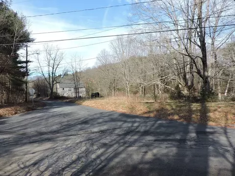 179 Upper Gore Rd, Webster, MA 01570 photo 4