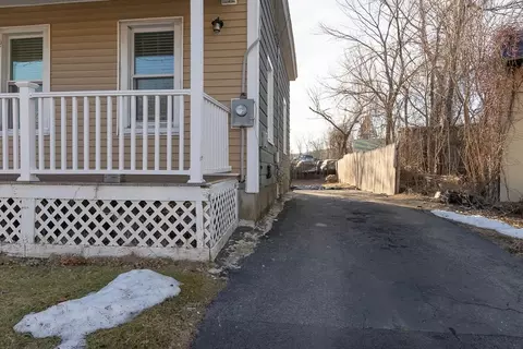 52 James St, Worcester, MA 01603 photo 11