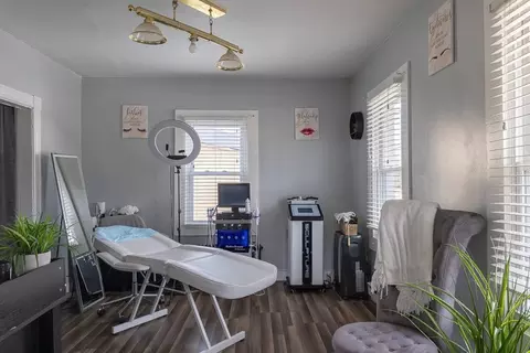 52 James St, Worcester, MA 01603 photo 3